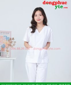 Quần áo spa cổ tim mầu trắng cho kỹ thuật viên nữ