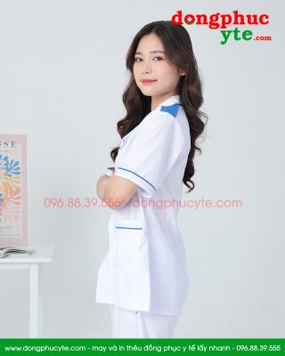 Áo blouse tại Bạc Liêu