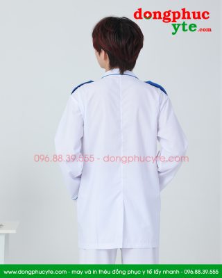 Áo blouse tại Quận 5